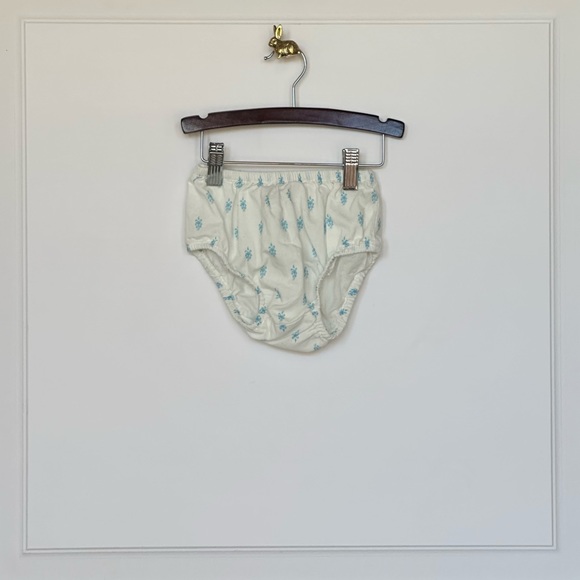 Egg New York | Ivette Embroidered Set With Flutter Sleeves Maisonette - Picture 5 of 7